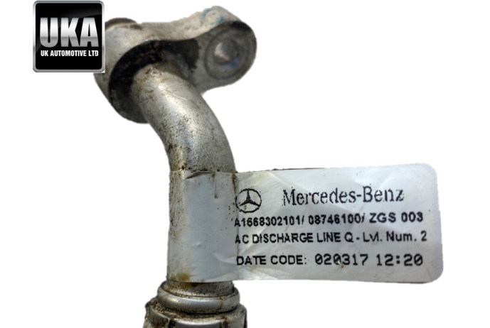 2018 MERCEDES BENZ  C43 3.0 V6 AMG AC AIR CONDITIONING HOSE PIPE A1668302101 