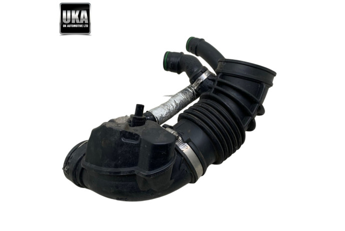 INTAKE PIPE BMW 740 740i 3.0 PETROL TURBO INLET AIR HOSE BREATHER 1300450 115643