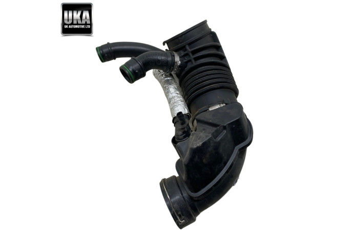 INTAKE PIPE BMW 740 740i 3.0 PETROL TURBO INLET AIR HOSE BREATHER 1300450 115643