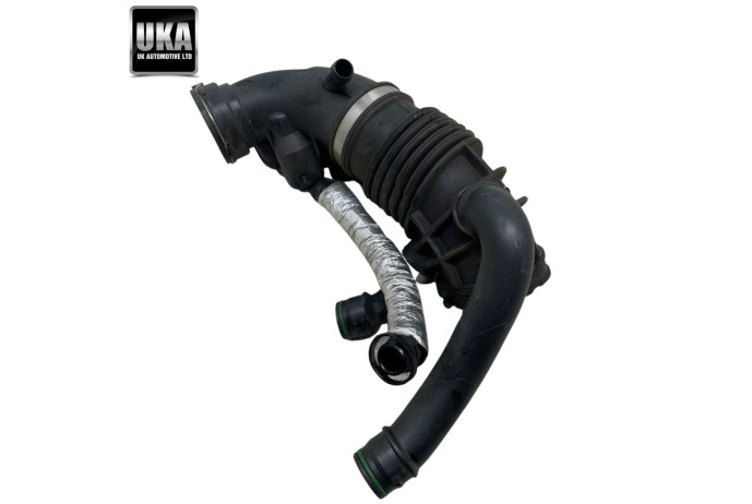 INTAKE PIPE BMW 740 740i 3.0 PETROL TURBO INLET AIR HOSE BREATHER 1300450 115643