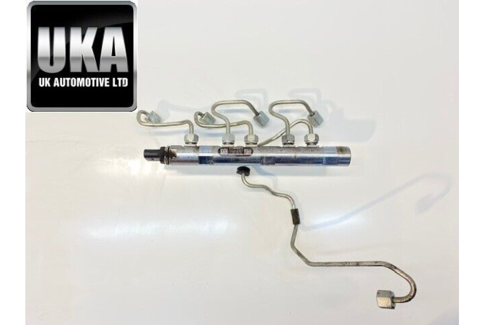 2013 BMW MINI COOPER S R56 2.0 DIESEL FUEL RAIL WITH PIPES 7 823 460 02