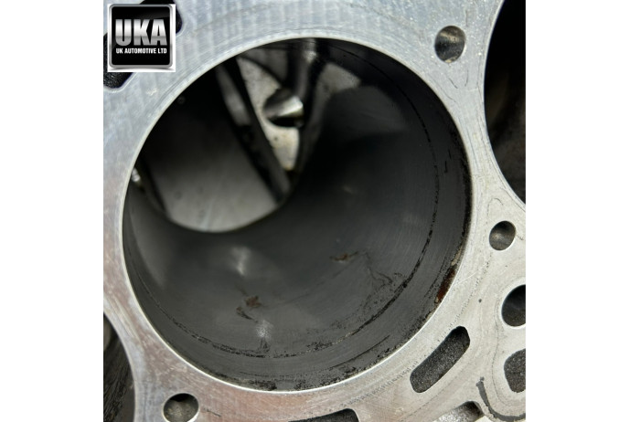 BLOCK MERCEDES C63 4.0 V8 AMG ENGINE CYLINDER BLOCK 177.980 #2