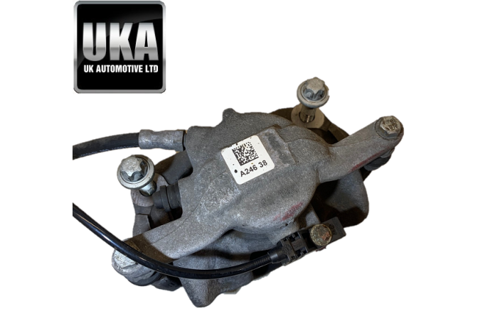 CALIPER MERCEDES A200 2018 2.1 DIESEL DRIVERS RIGHT SIDE FRONT BRAKE CALIPER