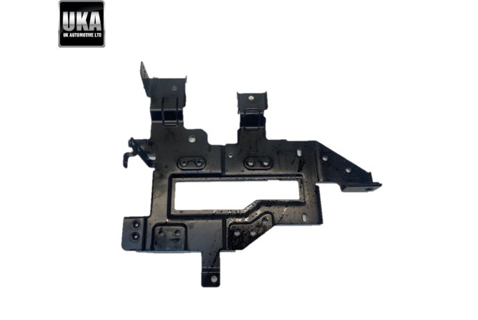 2020 JAGUAR IPACE I-PACE MOTOR INVERTOR MOUNT PLATE BRACKET MOUNTING
