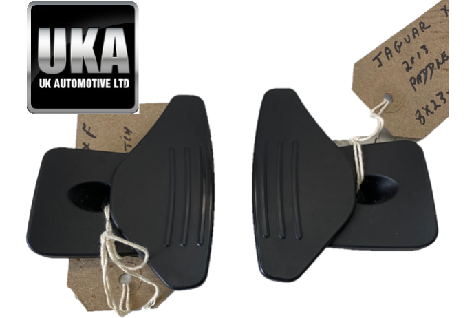 JAGUAR XF X250 STEERING WHEEL GEARCHANGE PADDLES 8X23-7L074-AA 8X23-7L074-BA