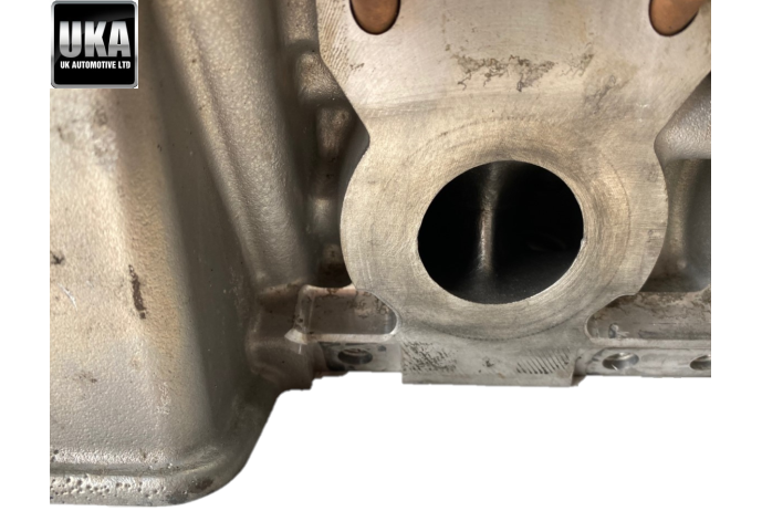 CYLINDER HEAD R1770163600 MERCEDES C63 AMG 4.0 BARE RIGHT DRIVERS SIDE