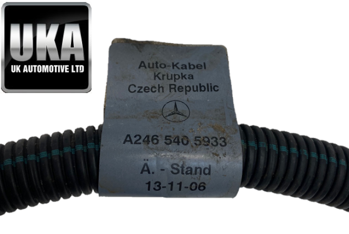 2017 MERCEDES A200D 2.1 TURBO DIESEL BATTERY CABLE LOOM A2465405933
