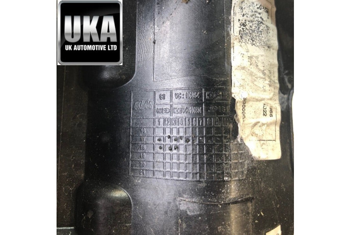 2018 KTM 125 125CC DUKE FAIRING BACK COVER PLATE VC106854