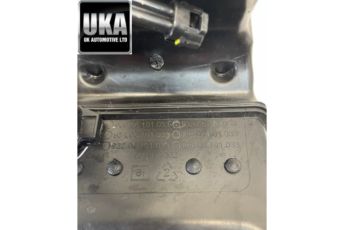 2017 KTM 125 125CC DUKE INTAKE AIR FILTER HOUSING AIR BOX 