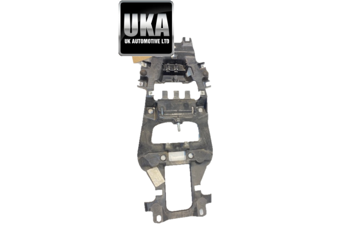 2017 YAMAHA MT 125CC ABS REAR INFIL PLASTIC SEAT SUPPORT TRAY 5D7-F177A-00
