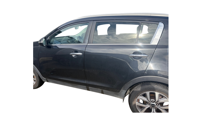 DOOR KIA SPORTAGE MK3 PASSENGER REAR LEFT IN BLACK E6 2016