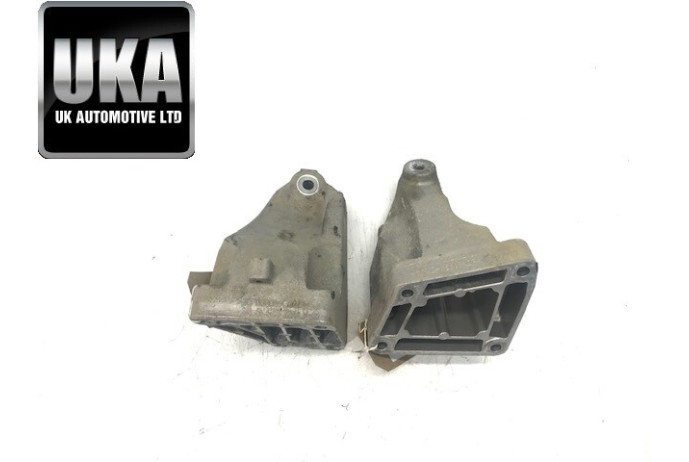 2013 MERCEDES VITO VIANO 3.0 V6 CDI  W639 ENGINE MOUNT BRACKETS 