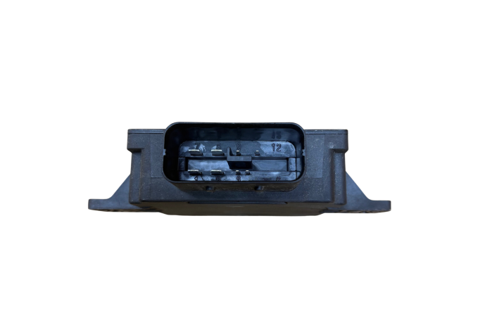 MODULE PE0318572 MAZDA CX-5 VOLTAGE STABILIZER UNIT 2013-2017