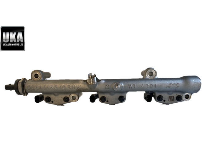 FUEL INJECTORS BMW MINI COOPER F56 1.5 PETROL RAIL 2018 8656548 8665631