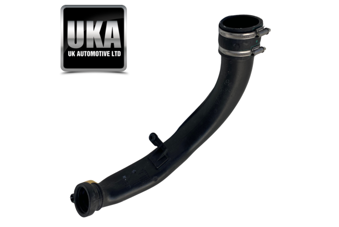 HOSE 7846246 BMW M4 3.0 F83 PETROL 2018 EURO 6 AIR INTAKE PIPE