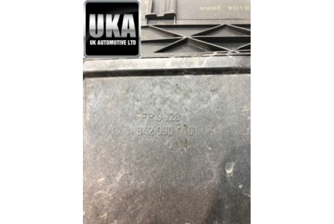 2011 MERCEDES ML 350 3.0 V6 CDI DIESEL LEFT AIR FILTER BOX A6420903601 52,000M