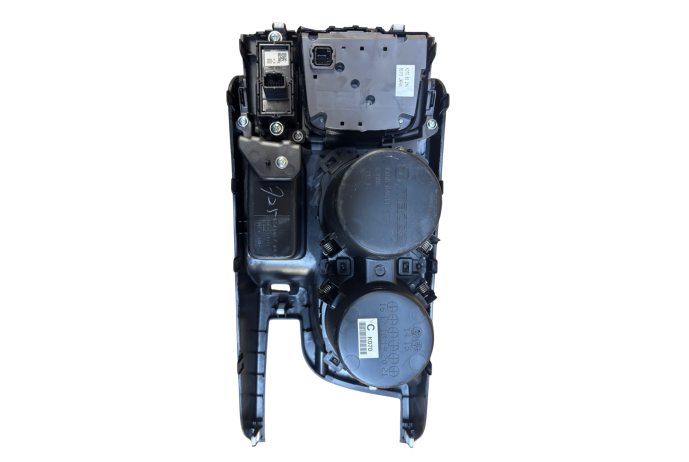 SWITCH K07066CM MAZDA CX-5 MULTIMEDIA CUP HOLDER HAND BRAKE CX5 2016 2013-2017