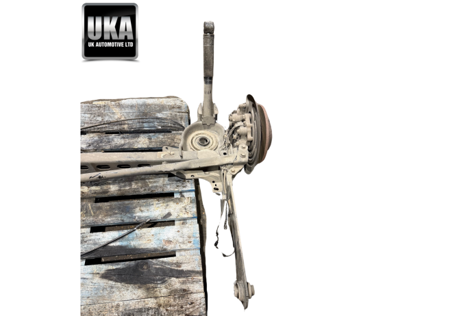 AXLE RENAULT TRAFFIC 2.0 DCI 2022 REAR BEAM 26,481 MILES 2021-2024