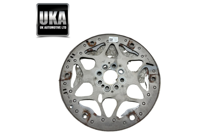 FLEX PLATE 8577213 BMW 120D 120 F20 2017 AUTO AUTOMATIC RING GEAR FLYWHEEL