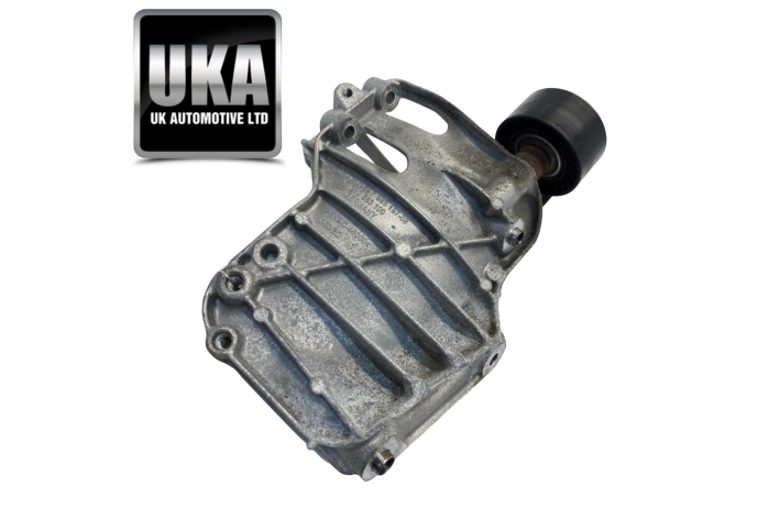 BRACKET 7585167 BMW M4 3.0 F83 PETROL 2018 EURO 6 AIR CON PUMP BRACKET PULLEY