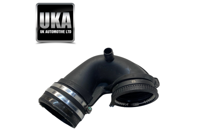 HOSE 8057992 BMW M4 3.0 F83 PETROL 2018 EURO 6 AIR INTAKE PIPE