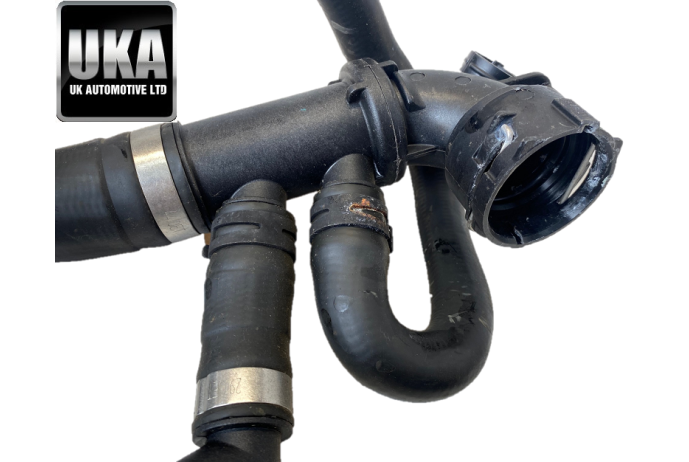 HOSE 32222092 VOLVO V40 T3 2.0 TURBO PETROL 2016 LEFT SIDE COOLING HOSE RADIATOR