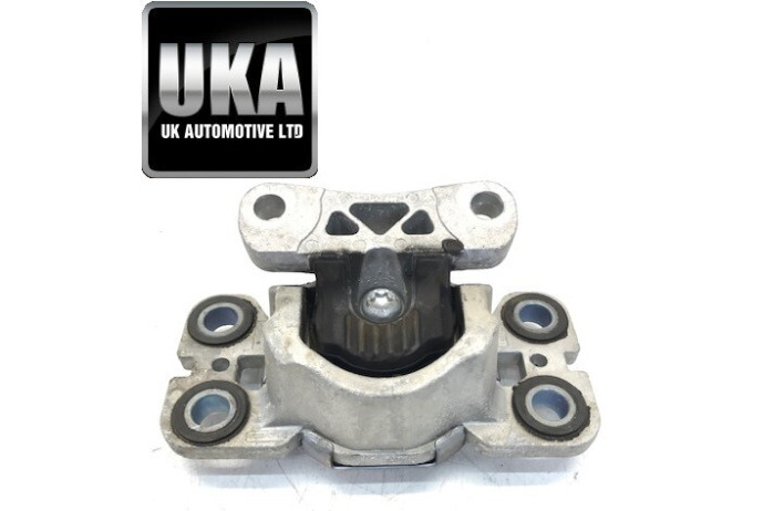 2015 RANGE ROVER EVOQUE 2.0 TD4 GENUINE ENGINE MOUNT EJ327M121AD