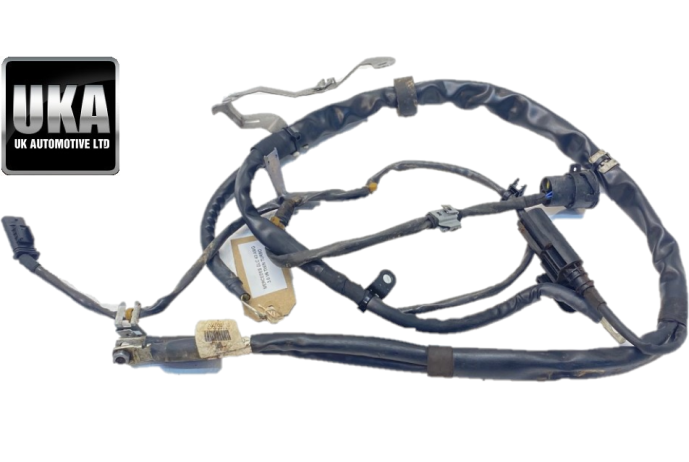 2018 MERCEDES BENZ  C 43 3.0 V6 AMG BATTERY POSITIVE CABLE SET LOOM A1665407215 