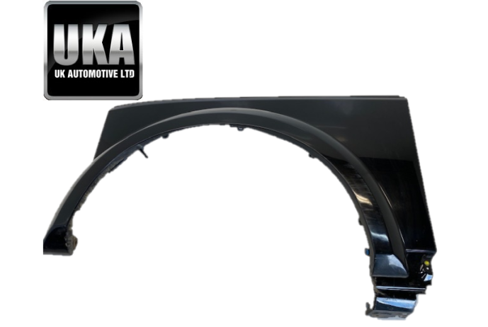 WING LAND ROVER DISCOVERY SDV6 3.0 PASSENGERS LEFT FRONT WING IN BLACK