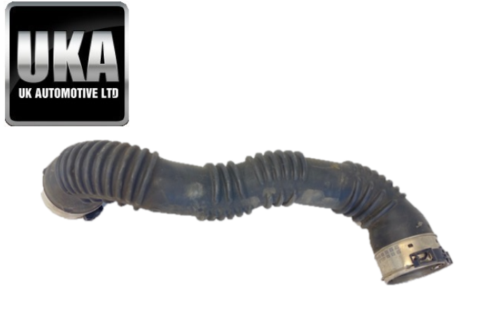 2015 MERCEDES A CLASS 2.1 DIESEL INTERCOOLER PIPE HOSE A2465200101