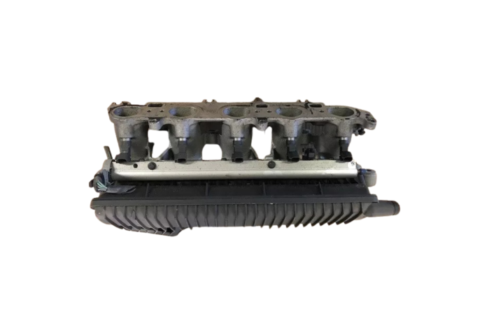 INLET 30757722 FORD FOCUS MK4 ST 2.5 INTAKE MANIFOLD INJECTORS VOLVO PA6-GF30