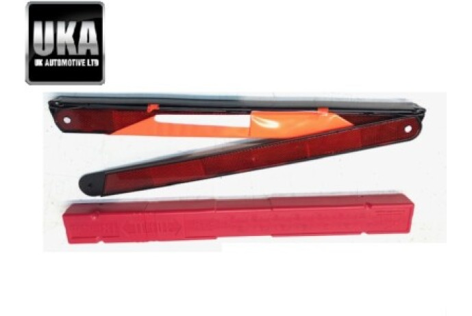 14-18 2017 BMW M3 M4 3.0 TURBO EURO HAZARD WARNING TRIANGLE EMERGENCY