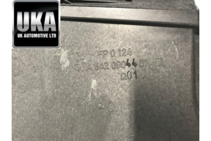 2015 MERCEDES ML 350 W166 3.0 V6 RIGHT HAND AIR BOX AIRBOX FILTER  A6420904401