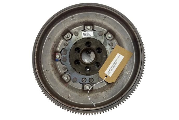 FLYWHEEL 05E105266F CUPRA FORMENTOR 1.5 TSI V2 MK1 AUTO DPCA E6 2022 VW 7,000M