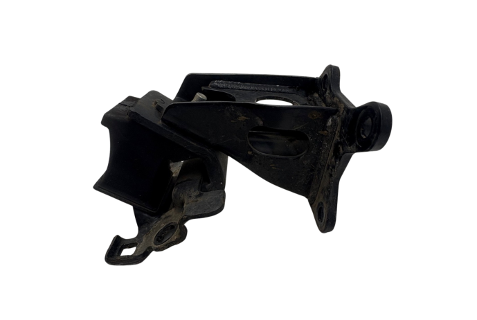 ENGINE MOUNT NISSAN NAVARA 2.3 DCI MOUNTING LEFT 2017 NP300 2015-2022