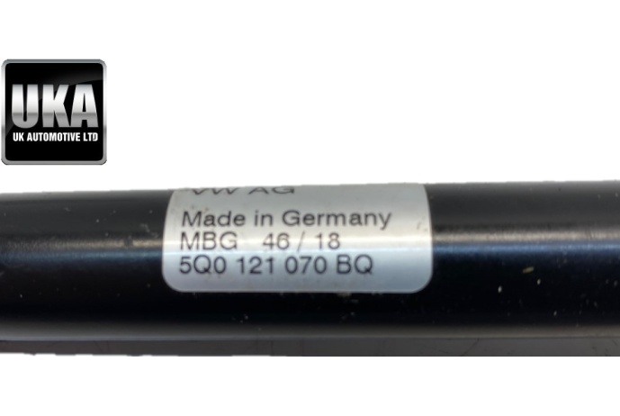 2019 VW GOLF R MK7 1984CC 2.0 TSI TURBO DSG METAL WARE PIPE 5Q0 121 070 BQ