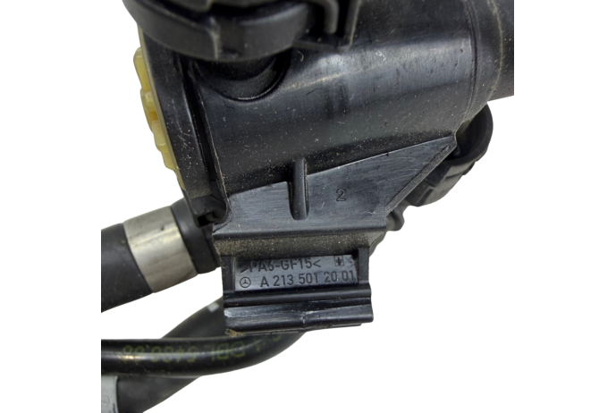 PIPE A2135012001 MERCEDES E220 220 D 2.0 COOLANT HOSE EXPANSION HEADER 2020