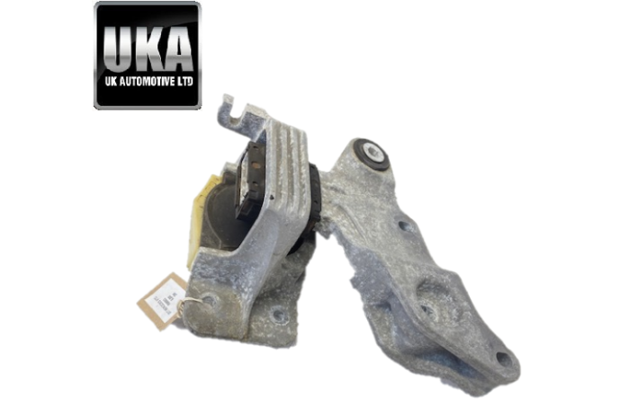 MOUNT A4472410718 MERCEDES VITO 1.6 R9M RH DRIVERS SIDE TOP ENGINE MOUNT 2017