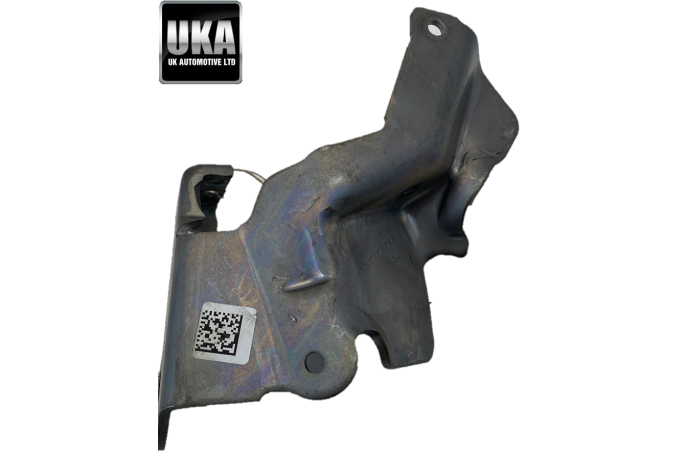 BRACKET A1770780784 MERCEDES C63 4.0 AMG V8 2018 FUEL PUMP PLATE BRACKET