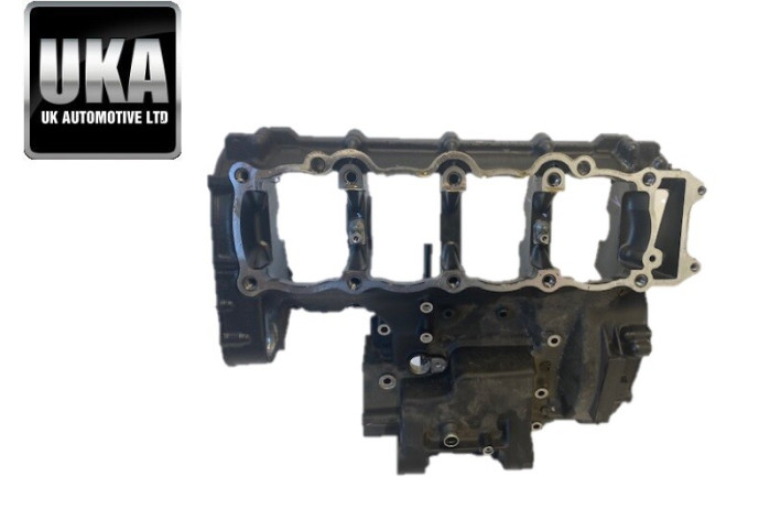 ENGINE BLOCK KAWASAKI ZR 800 2018 DGFA ABS E GEARBOX BOTTOM END HOUSING CASE