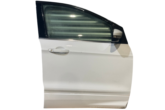 DOOR FORD KUGA MK2 FRONT DRIVERS RIGHT IN WHITE 2016-2019