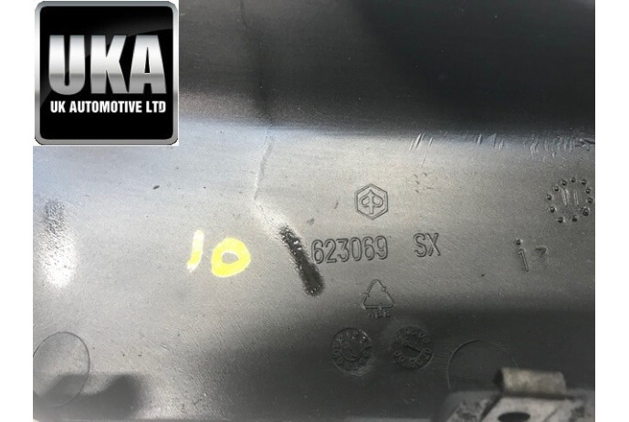 2013 PIAGGIO MP3 500 LT SPORT BUSINESS LEFT UNDERSIDE TRIM PANEL 623069