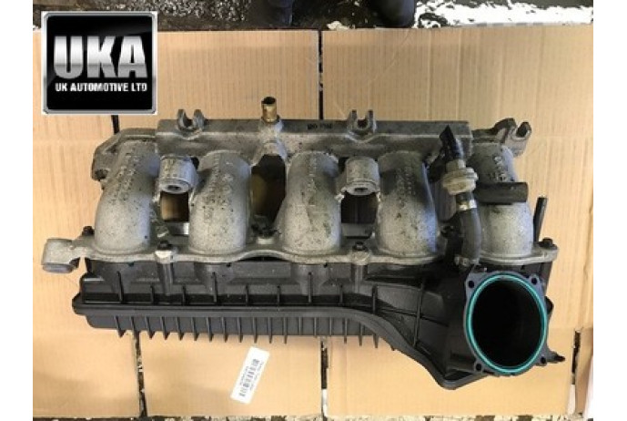 MANIFOLD 30757722 FORD FOCUS MK4 ST 2.5 INTLET MANIFOLD INJECTORS VOLVO PA6-GF30