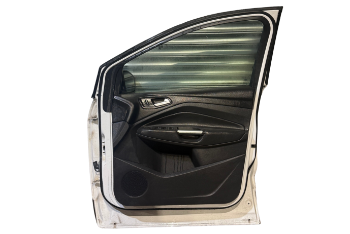 DOOR FORD KUGA MK2 FRONT DRIVERS RIGHT IN WHITE 2016-2019