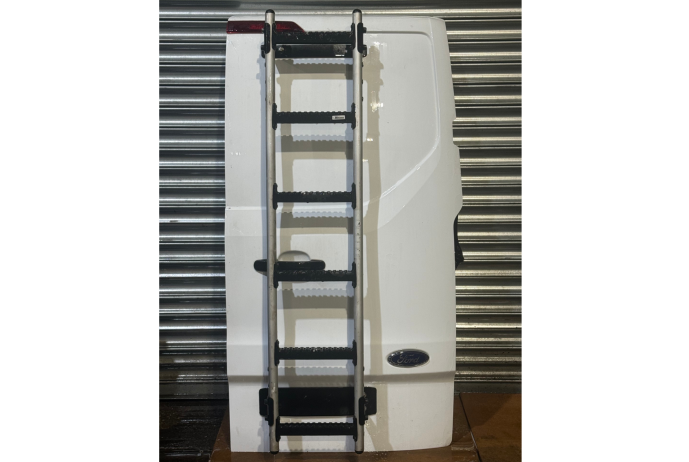 DOOR LADDER FORD TRANSIT CUSTOM REAR DRIVERS RIGHT WITH LADDER WHITE 2019-2023