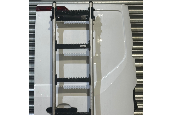 DOOR LADDER FORD TRANSIT CUSTOM REAR DRIVERS RIGHT WITH LADDER WHITE 2019-2023