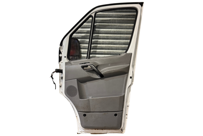 DOOR MERCEDES SPRINTER DRIVERS RIGHT DRIVER FRONT IN WHITE 2014-2018
