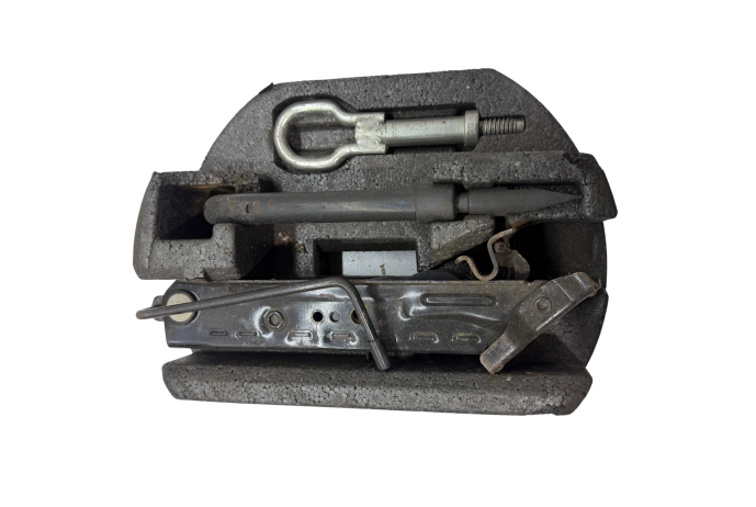 TOOL KIT FORD FIESTA MK8 JACK WHEEL BRACE TOW EYE 2017-2021