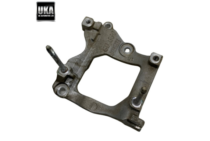 BRACKET GD660 TOYOTA HILUX HI-LUX 2.4 2393CC 2019 EURO 6 D-4D ENGINE MOUNT