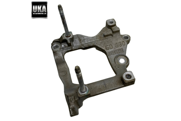 BRACKET GD660 TOYOTA HILUX HI-LUX 2.4 2393CC 2019 EURO 6 D-4D ENGINE MOUNT